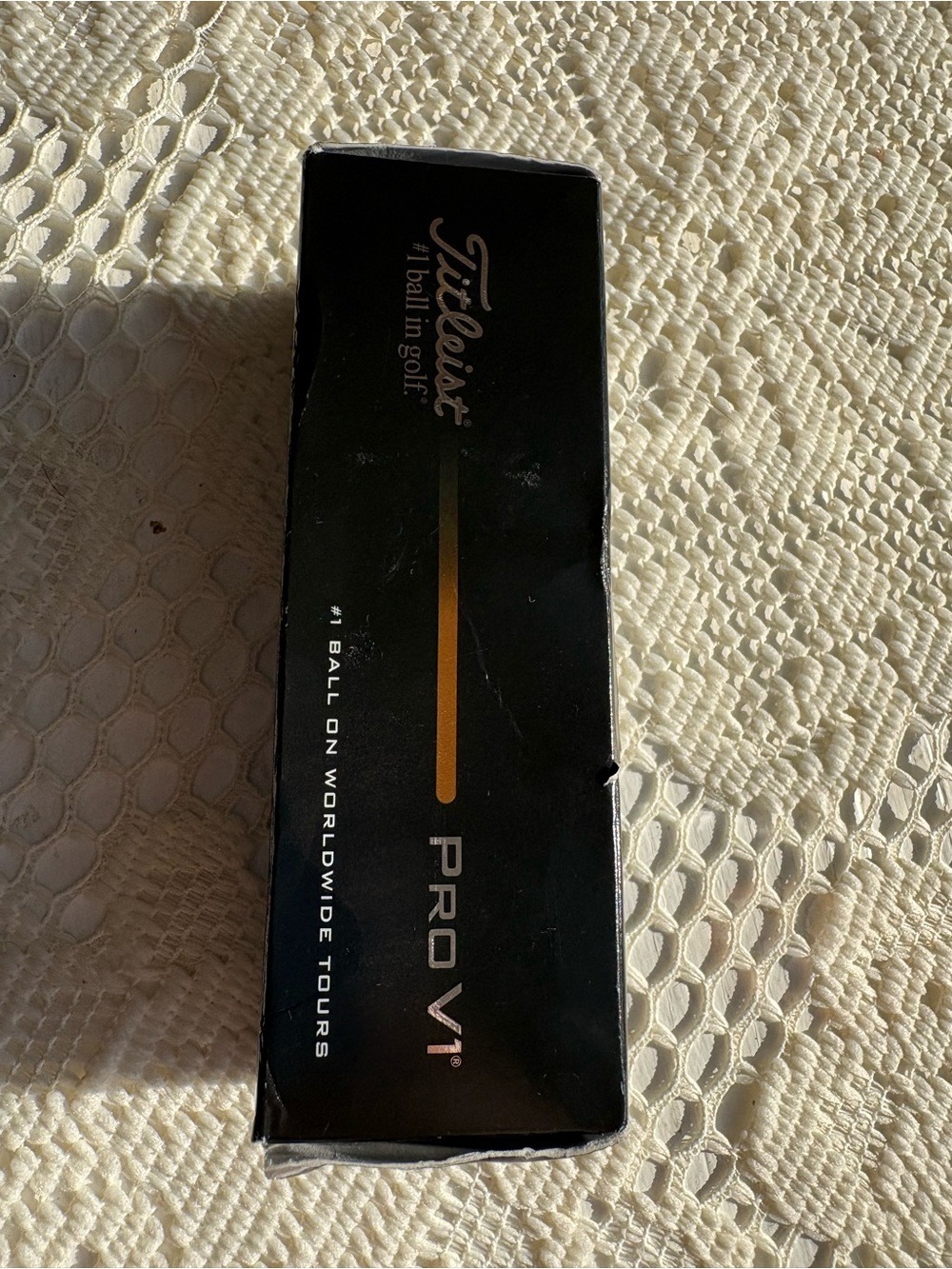 Titleist Pro V1 Golf Balls - White (Titleist) - Picture 3 of 3